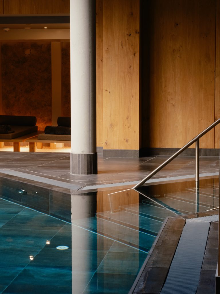 Sauna Wellness Schwarzwald: Finnisch, Bio & Dampfbad | Auerhahn